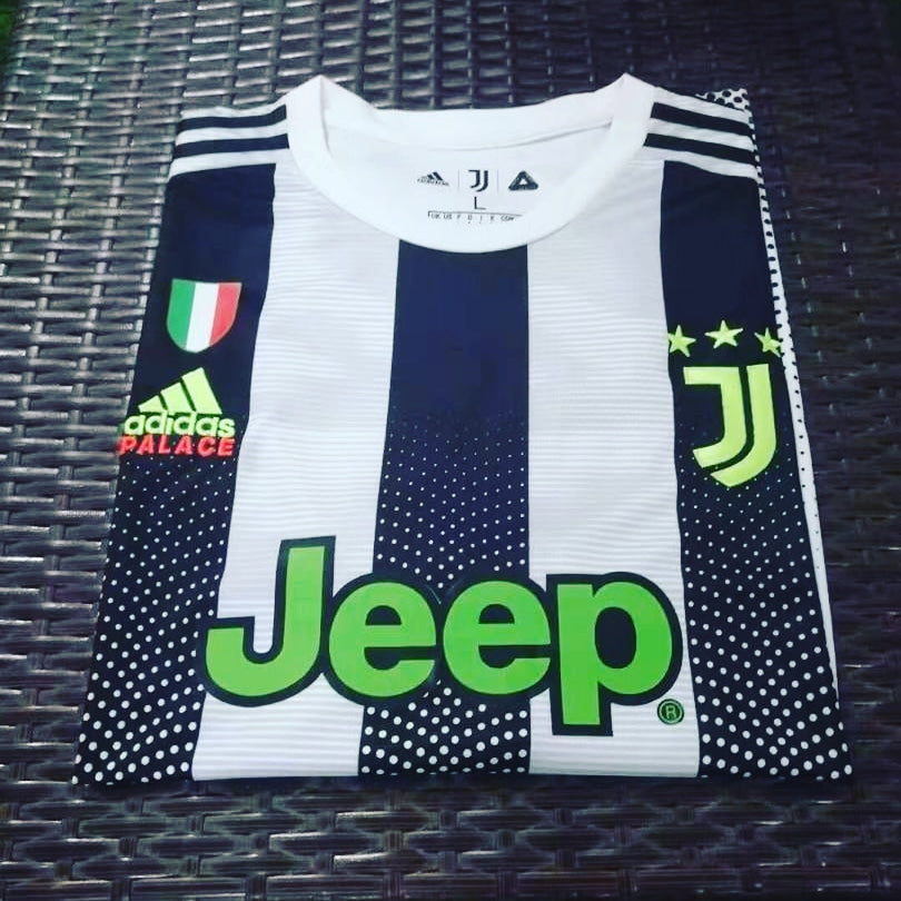 Juventus deals store palace